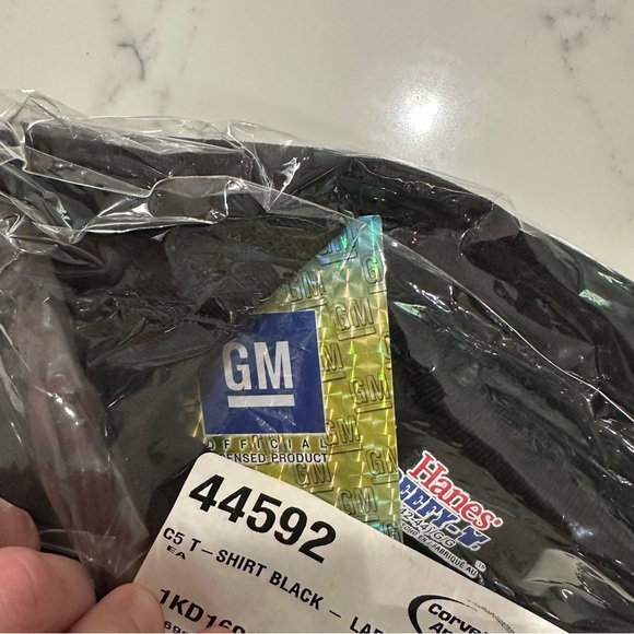 Chevrolet Corvette Men’s C5 Embroidered Logo T-Shirt Black - Size Large - Picture 3 of 4